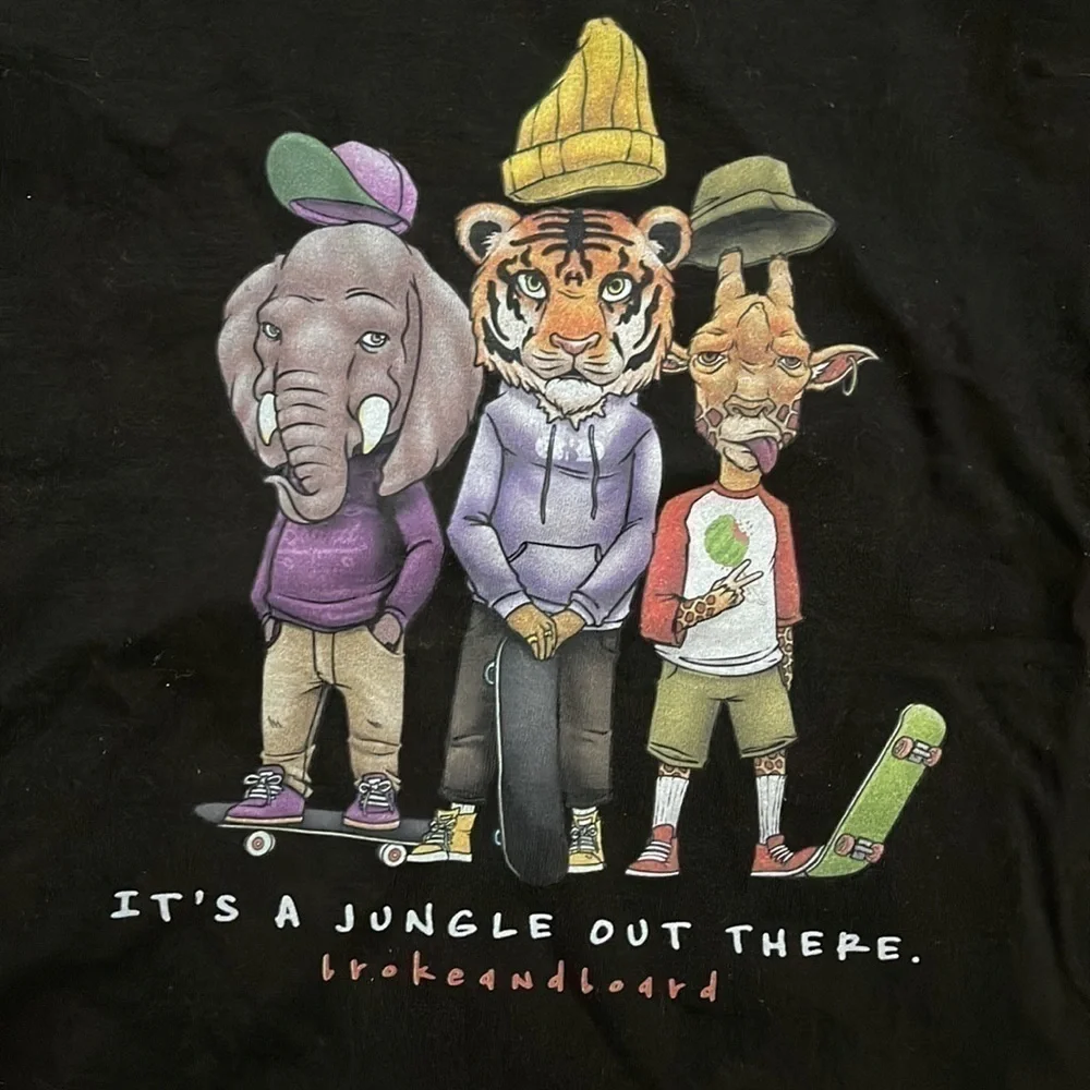 Black T-Shirt-“It’s a Jungle Out There” - Picture 2 of 4